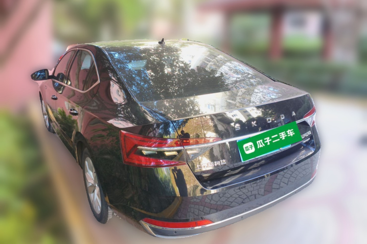 斯柯达 速派 2019款 改款 TSI330 DSG舒适版车身外观6003