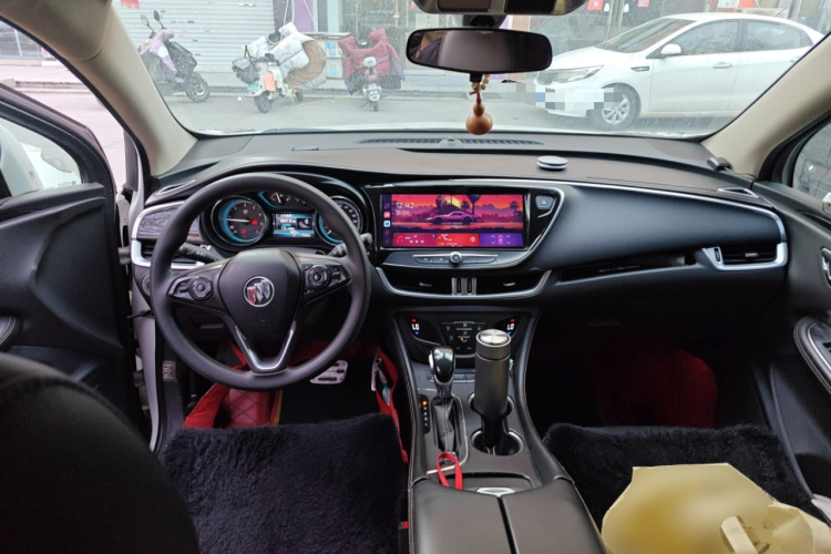 别克 昂科威 2016款 20T 两驱领先型中控内饰12