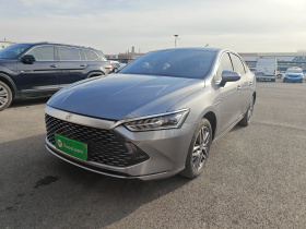 比亚迪 秦PLUS 2023款  冠军版 DM-i 120KM超越型