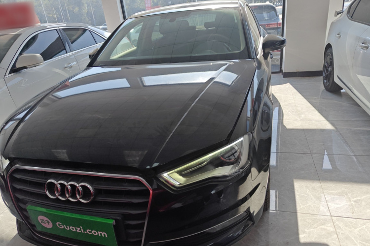 奥迪A3 2016款 Limousine 35 TFSI 风尚型车身外观2