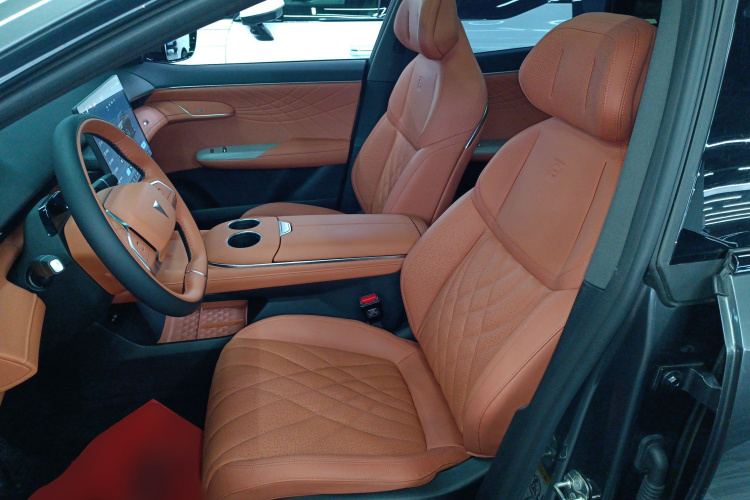 深蓝汽车 深蓝S07 2023款 520Max纯电版中控内饰19