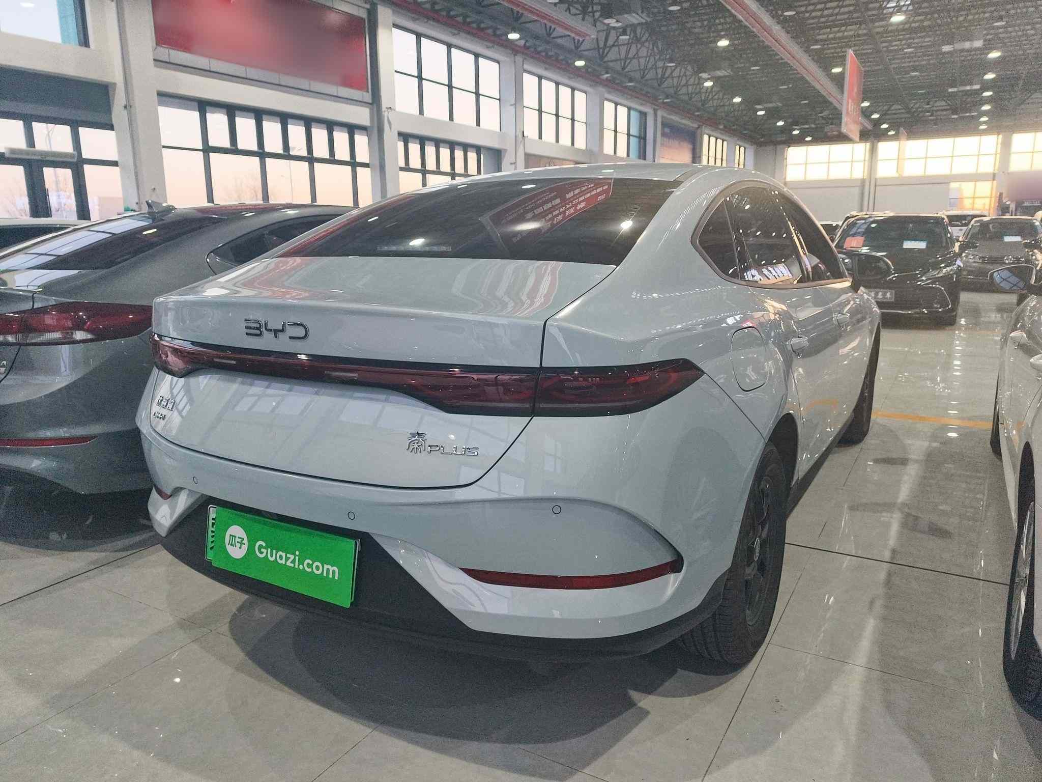 比亚迪 秦PLUS 2025款 DM-i 智驾版 55KM领先型(4)