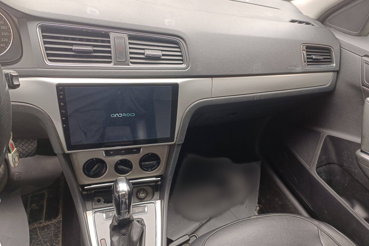 大众 朗逸 2013款 改款经典 1.6L 自动舒适版局部细节16