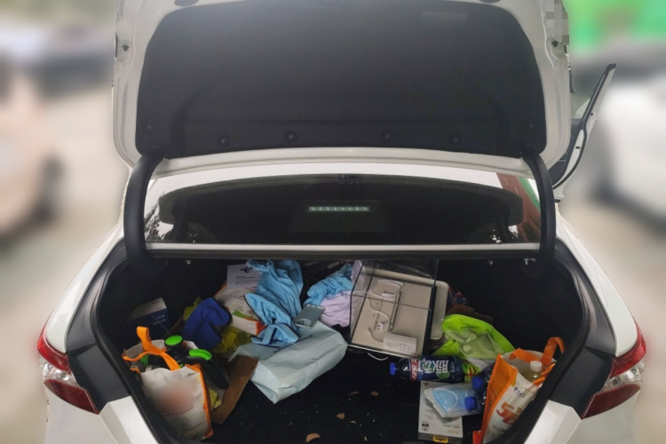 丰田 凯美瑞 2021款 2.0G 豪华版中控内饰23