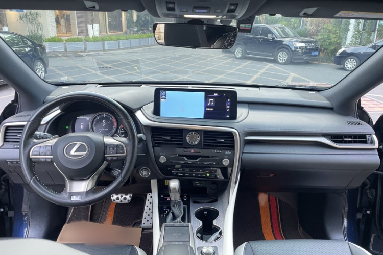 雷克萨斯RX 2021款 300 四驱F SPORT中控内饰7007