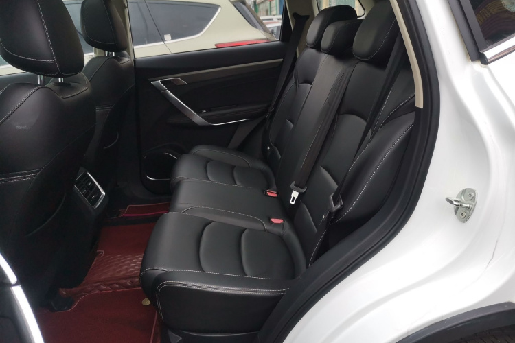 吉利汽车 博越 2020款 1.8TD DCT智联PRO中控内饰7004