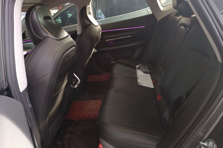 小鹏P7 2022款 480G中控内饰21