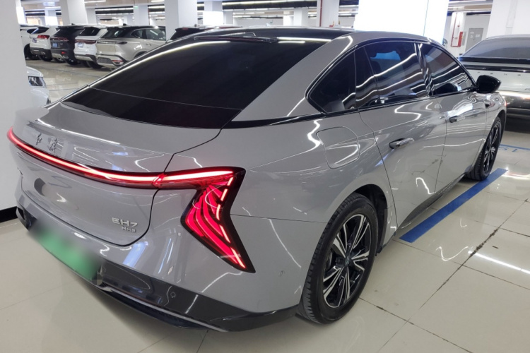 红旗EH7 2024款 690 Pro车身外观7