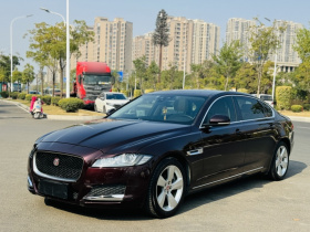 捷豹XFL 2018款 XFL 2.0T 200PS 精英版