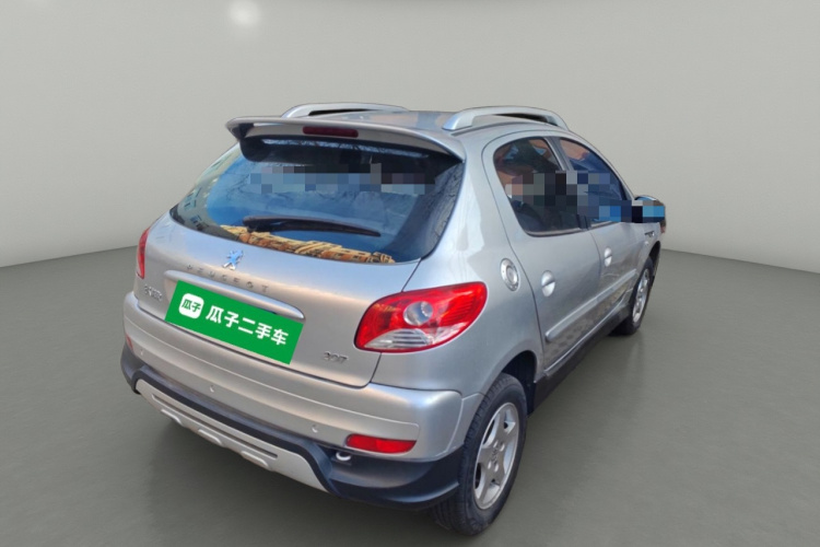 标致207 2013款 CROSS 1.4L 手动驭乐型车身外观7