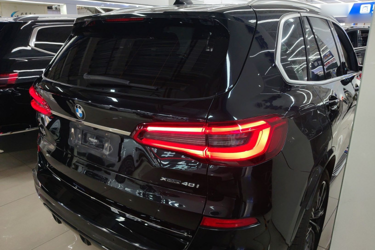 宝马X5(进口) 2019款 xDrive40i M运动套装车身外观7