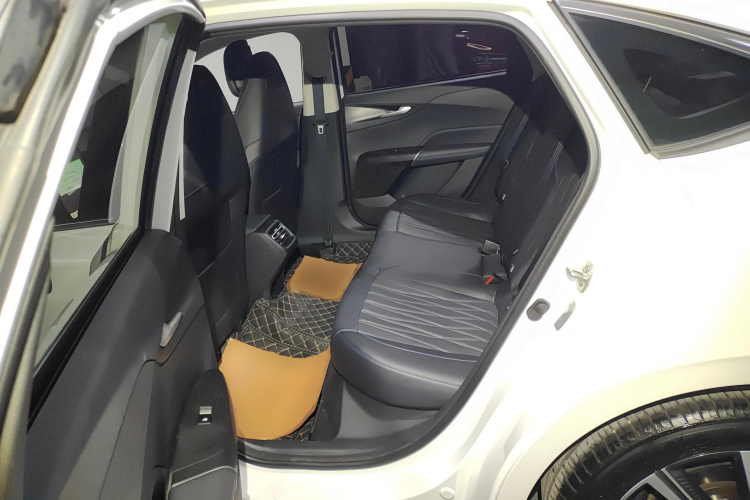 长安 逸动 2024款 1.5T GDI自动 旗舰型中控内饰21