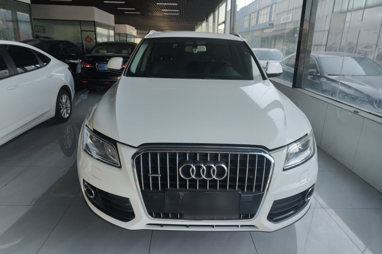 奥迪Q5 2016款 40 TFSI 技术型车身外观6001