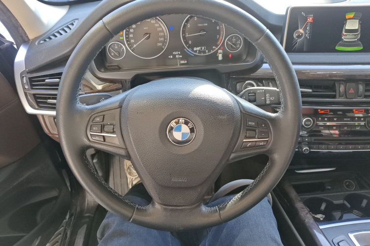 宝马X5(进口) 2015款 xDrive28i中控内饰13