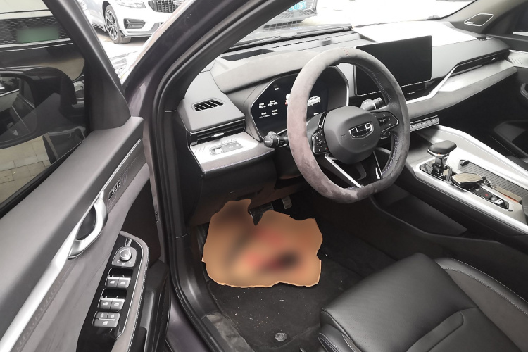 吉利汽车 星瑞 2024款 2.0TD 霄汉版中控内饰7003