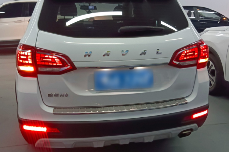 哈弗H6 2018款 运动版 1.5T 自动两驱精英型 国V车身外观6