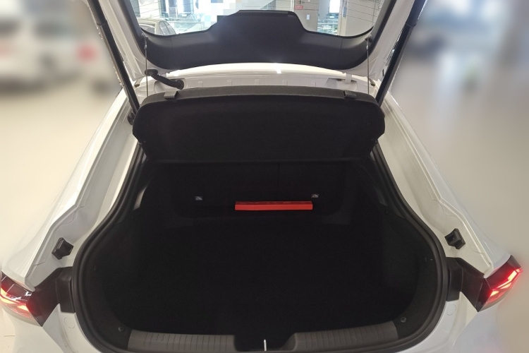 长安UNI-V 2024款 1.5T 高能版中控内饰23