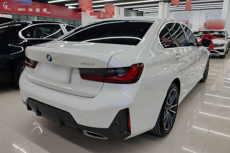 宝马3系 2023款 320Li M运动套装车身外观6005