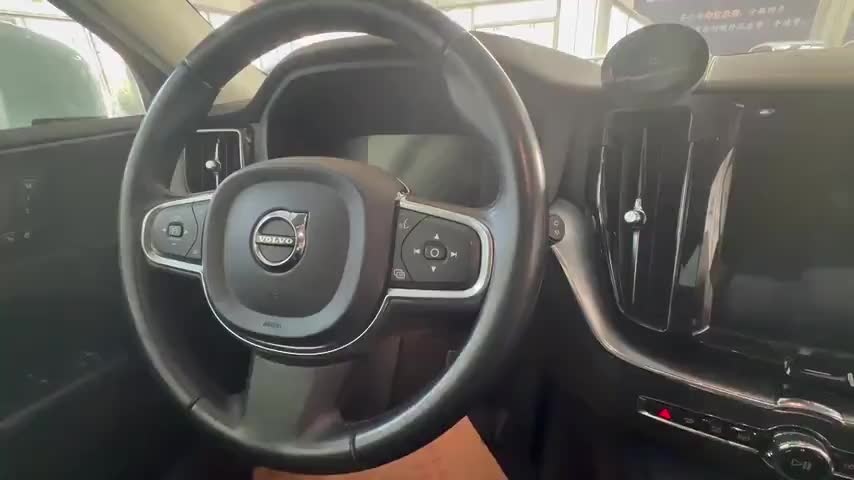 沃尔沃XC60 2019款 T4 智逸版 国VI实拍1