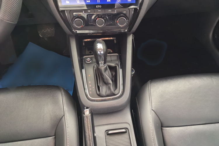 大众 速腾 2015款 1.6L 自动舒适型局部细节18