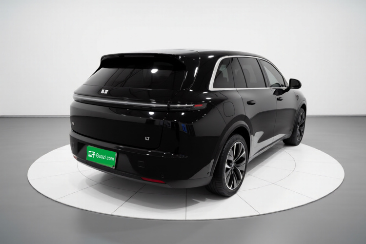 理想汽车 理想L7 2023款 Air车身外观7