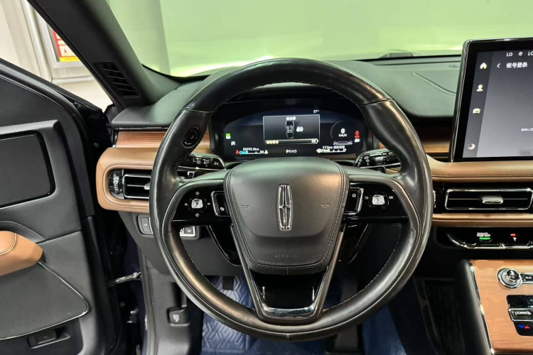 林肯 飞行家 2022款 3.0T V6 四驱尊雅版中控内饰13