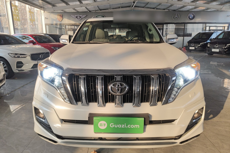 丰田 普拉多(进口) 2014款 2.7L 自动豪华版车身外观2