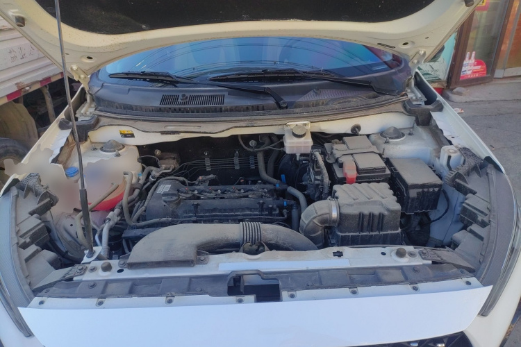 奇瑞 瑞虎3X 2022款 钻石版 1.5L CVT精英版机舱底盘24