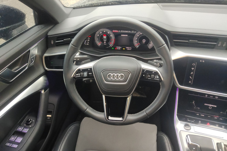 奥迪A6L 2024款 45 TFSI 臻选动感型局部细节13