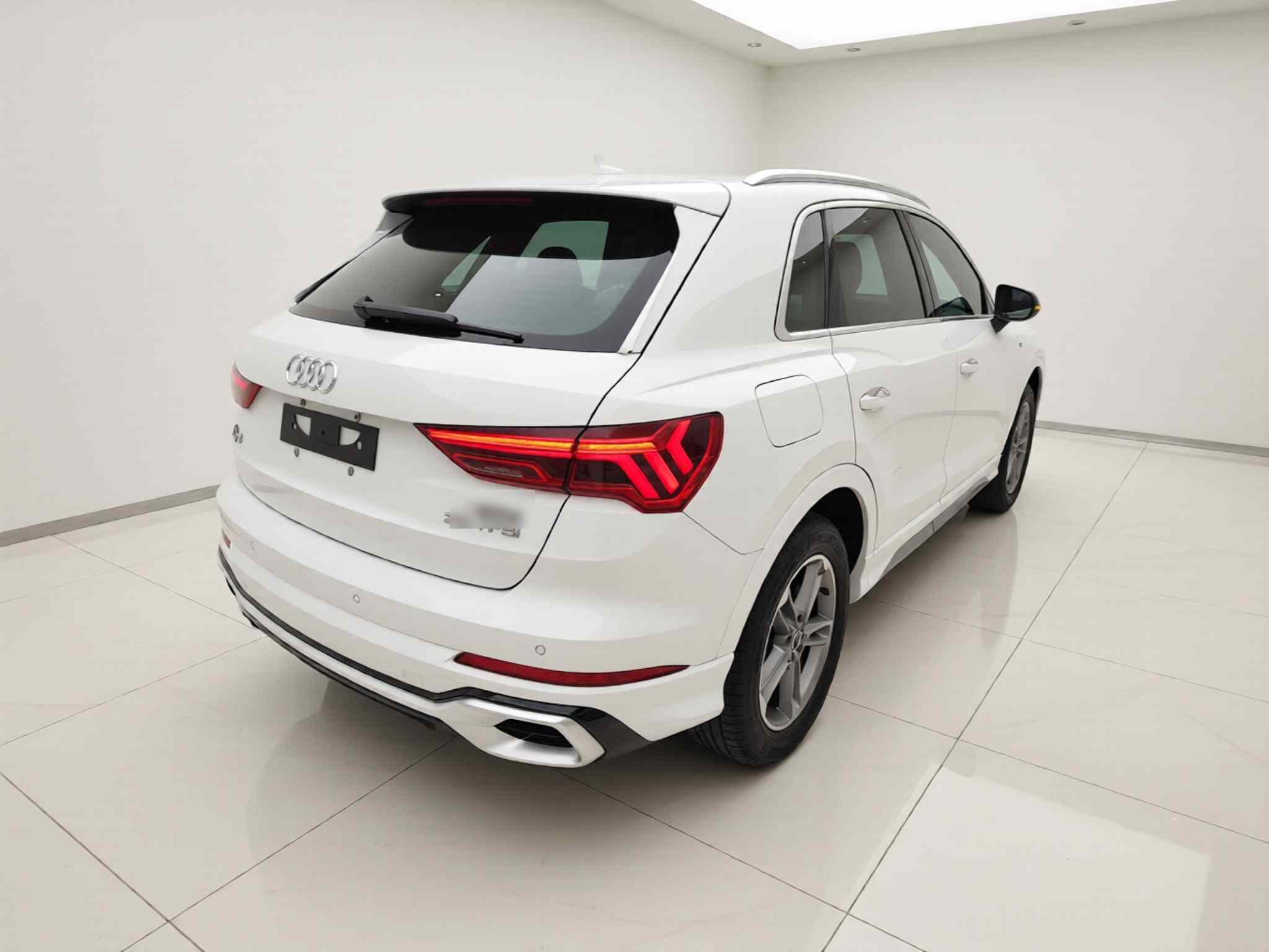 奥迪Q3 2024款 35 TFSI 进取动感型(5)