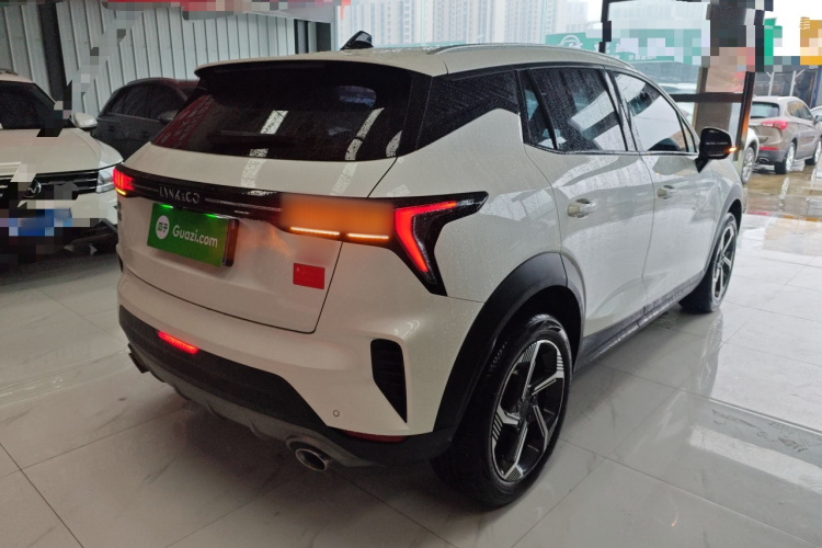 领克06 2023款 Remix 1.5T 劲Pro车身外观6005