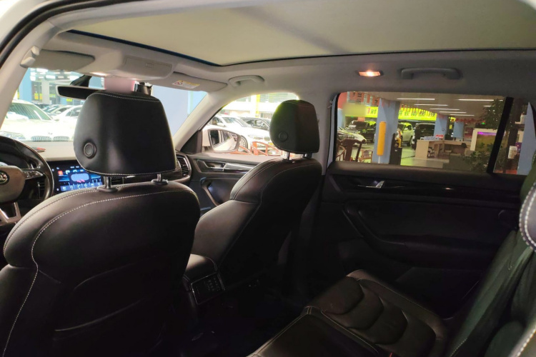 斯柯达 柯迪亚克 2018款 改款 TSI330 7座两驱豪华优享版中控内饰22