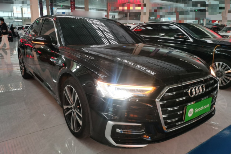 奥迪A6L 2023款 40 TFSI 豪华动感型车身外观6002