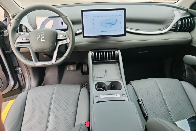 比亚迪 元PLUS 2025款 智驾版 430KM 领先型中控内饰12