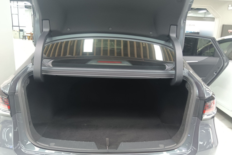 长安 锐程PLUS 2023款 1.5T DCT尊贵型局部细节23