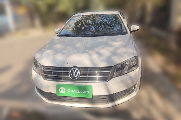 大众 朗逸 2013款 改款 1.4TSI 手动舒适版车身外观2