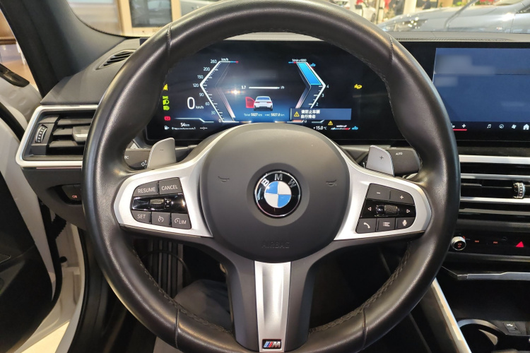 宝马3系 2023款 330i M运动曜夜套装中控内饰13