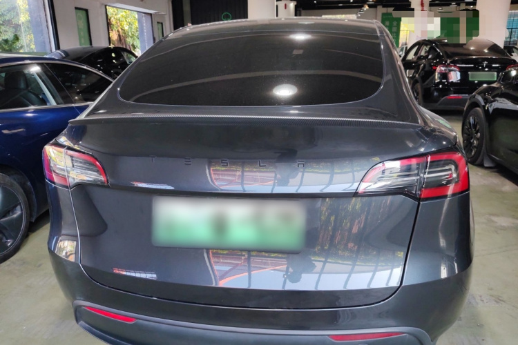 特斯拉 Model Y 2024款 后轮驱动版车身外观6004