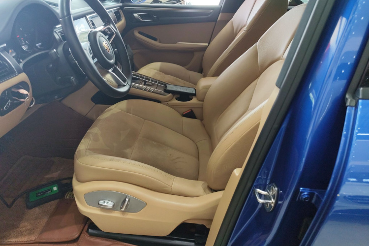 保时捷 2017款  Macan 2.0T中控内饰19