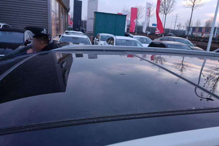 别克 昂科旗 2022款 652T 四驱尊贵型 7座局部细节57