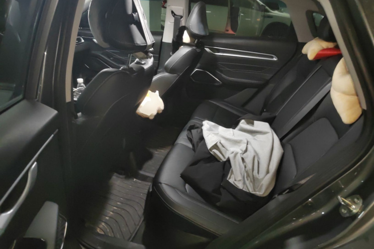 吉利汽车 帝豪 2022款 第4代 1.5L CVT尊贵型中控内饰21