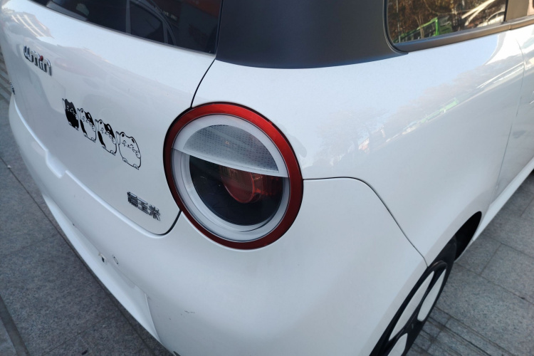 长安启源 长安Lumin 2022款 210km 香甜款车身外观9