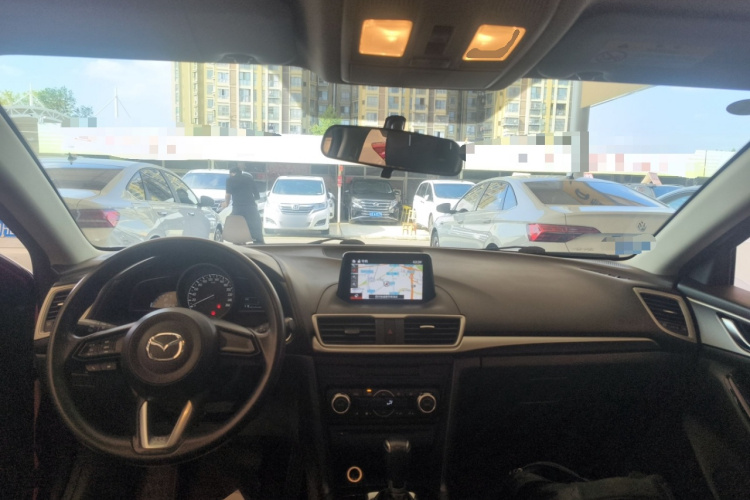 马自达3 昂克赛拉 2019款 云控版 三厢 1.5L 自动豪华型 国VI中控内饰12