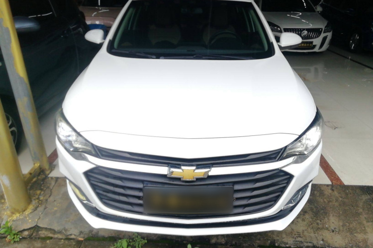 雪佛兰 科鲁泽 2022款 320 自动悦享天窗版车身外观6001