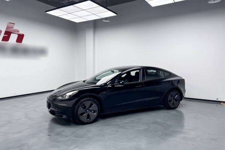 特斯拉 Model 3 2022款 后轮驱动版车身外观6001
