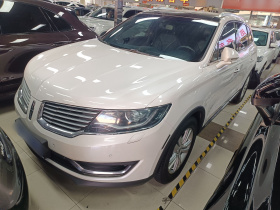 林肯MKX 2018款 2.0T 两驱尊享版