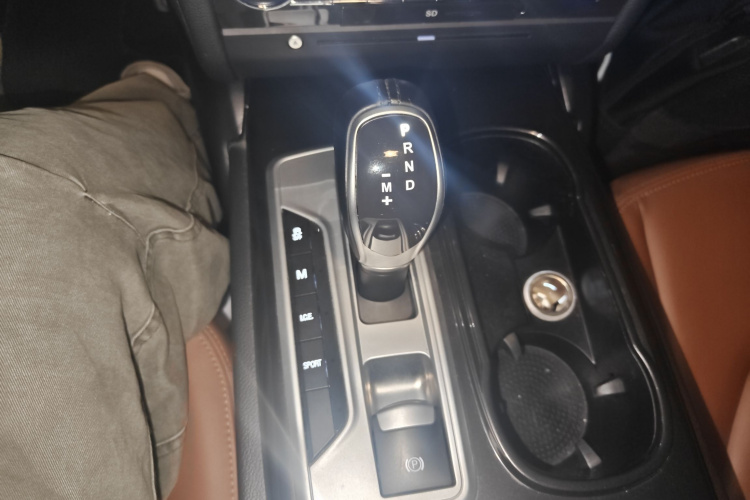 玛莎拉蒂 Ghibli 2014款 3.0T 标准版局部细节18