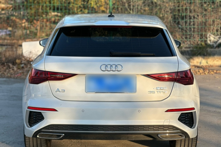 奥迪A3 2023款 改款 Sportback 35 TFSI 时尚运动型车身外观6004