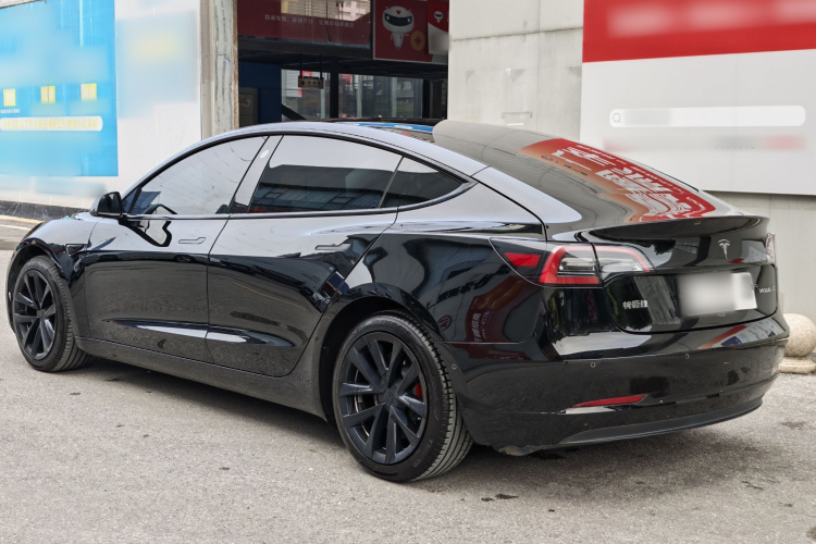 特斯拉 Model 3 2022款 后轮驱动版车身外观6005