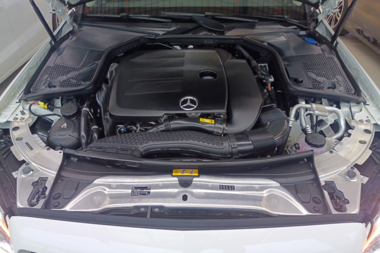 奔驰C级 2021款 C 260 L 运动版局部细节24